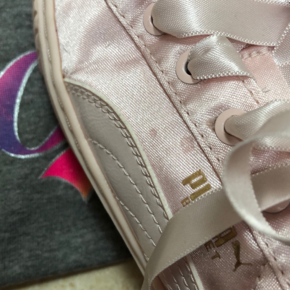 Girls Puma Sneakers 2 - Picture 4 of 4